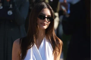 Emily Ratajkowski’s Romantic Paris Outing Sparks Buzz
