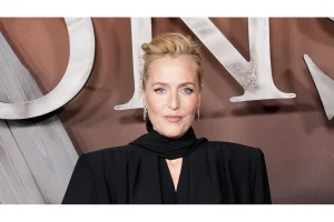 Gillian Anderson Stuns with Ageless Look at Paris Fashion Week