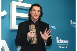 Jim Carrey’s Unrecognisable Look Sparks Viral Speculation
