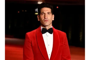 Jon Bernthal and Ebon Moss-Bachrach Ignite Broadway Debut