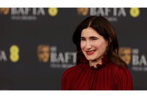 Kathryn Hahn Confirmed as Mother Gothel in Tangled Remake