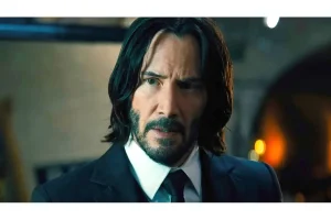 Keanu Reeves Took Massive Pay Cuts Twice to Save Films