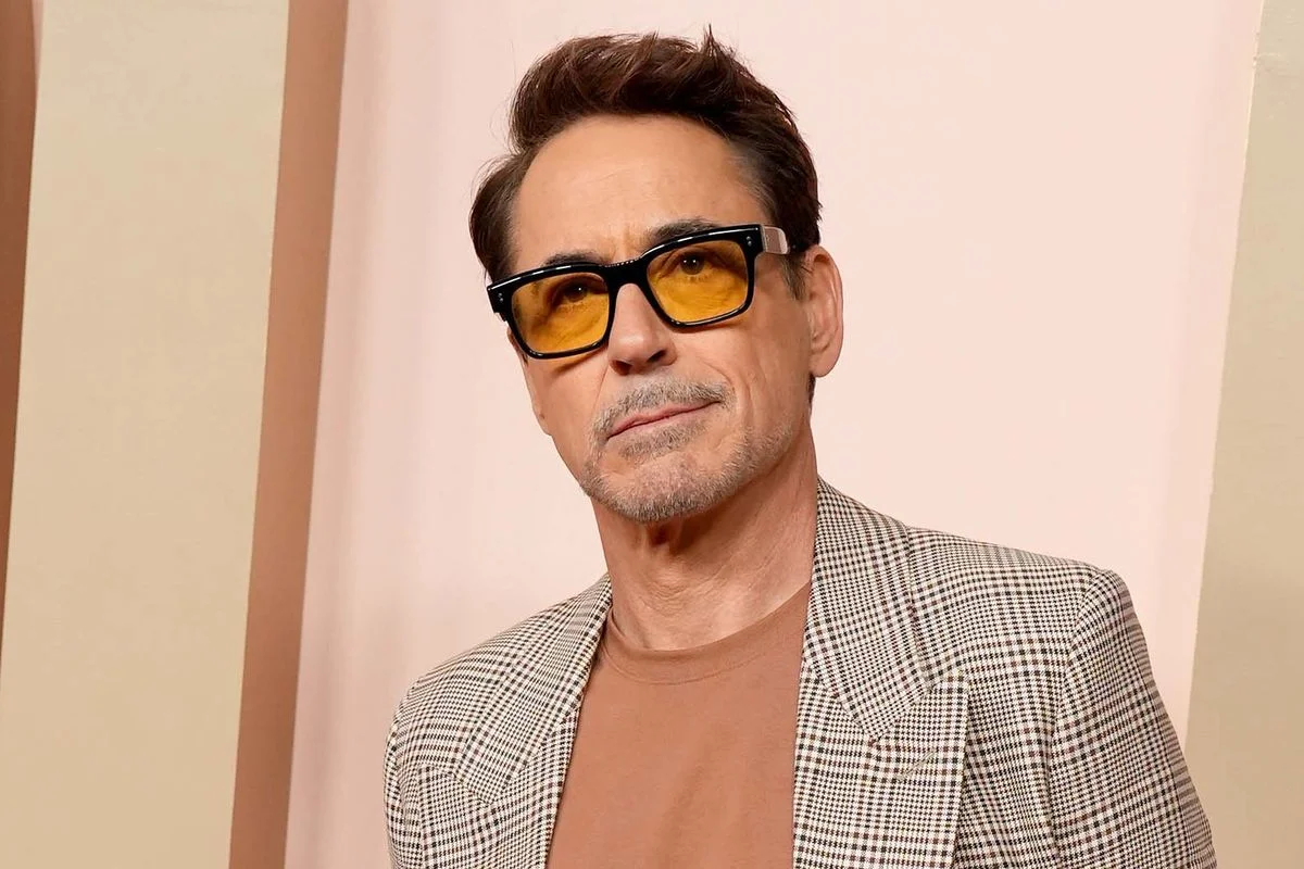 Robert Downey Jr.
