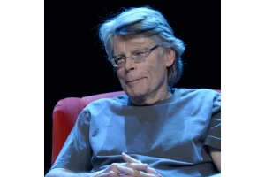 stephen king approved horror series got better every season