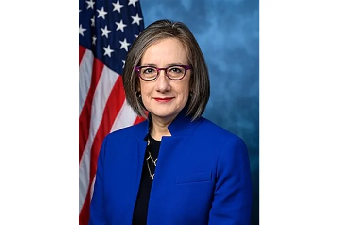 Picture of Andrea Salinas - 2026-06-16 Image of Andrea Salinas