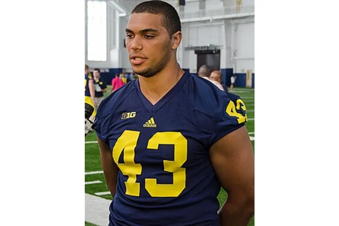 Picture of Chris Wormley - 2026-06-19 Image of Chris Wormley