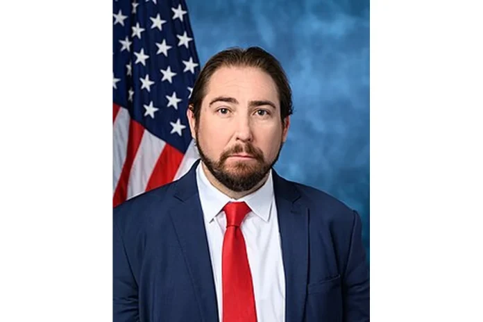Picture of Eli Crane - 2026-06-16 Image of Eli Crane