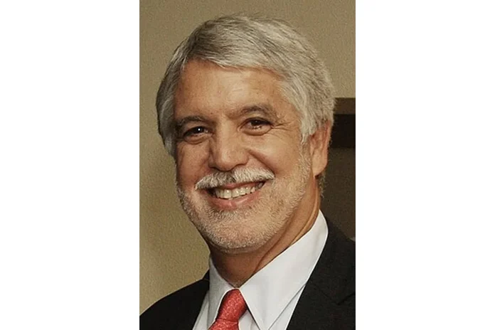Picture of Enrique Peñalosa - 2026-06-16 Image of Enrique Peñalosa
