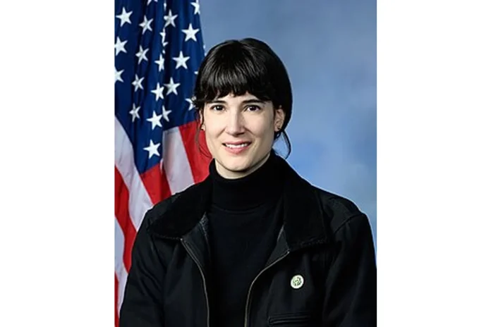 Picture of Marie Gluesenkamp Perez - 2026-06-16 Image of Marie Gluesenkamp Perez