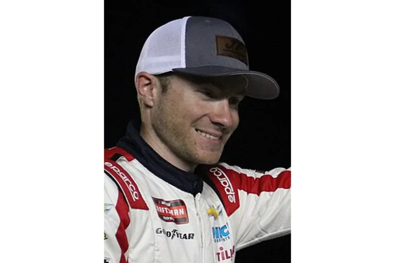 Image of Matt Mills