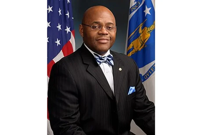 Picture of Mo Cowan - 2026-06-16 Image of Mo Cowan