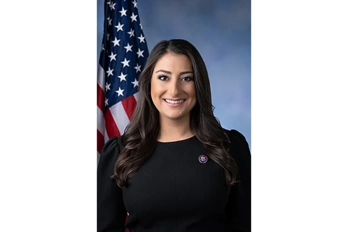 Picture of Sara Jacobs - 2026-06-16 Image of Sara Jacobs