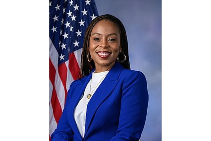 Picture of Shontel Brown - 2026-06-16 Image of Shontel Brown
