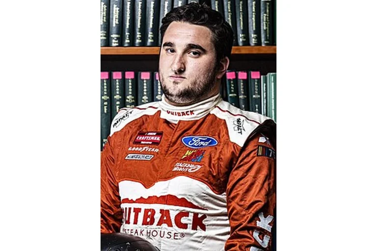 Image of Stephen Mallozzi