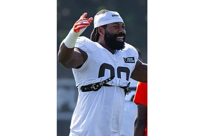 Picture of Za'Darius Smith - 2026-06-19 Image of Za'Darius Smith